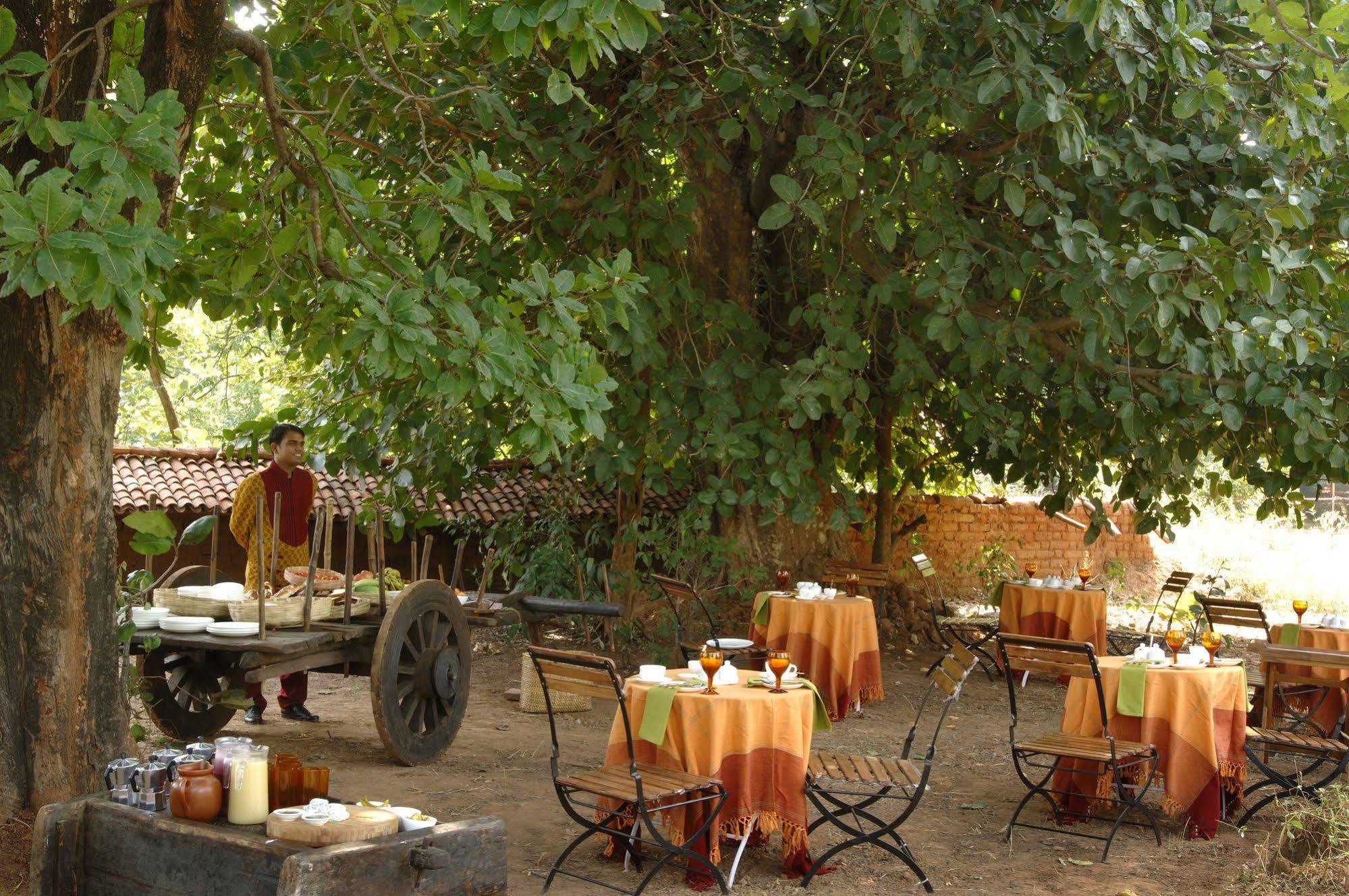 Mahua Kothi, Bandhavgarh National Park Otel Tāla Dış mekan fotoğraf